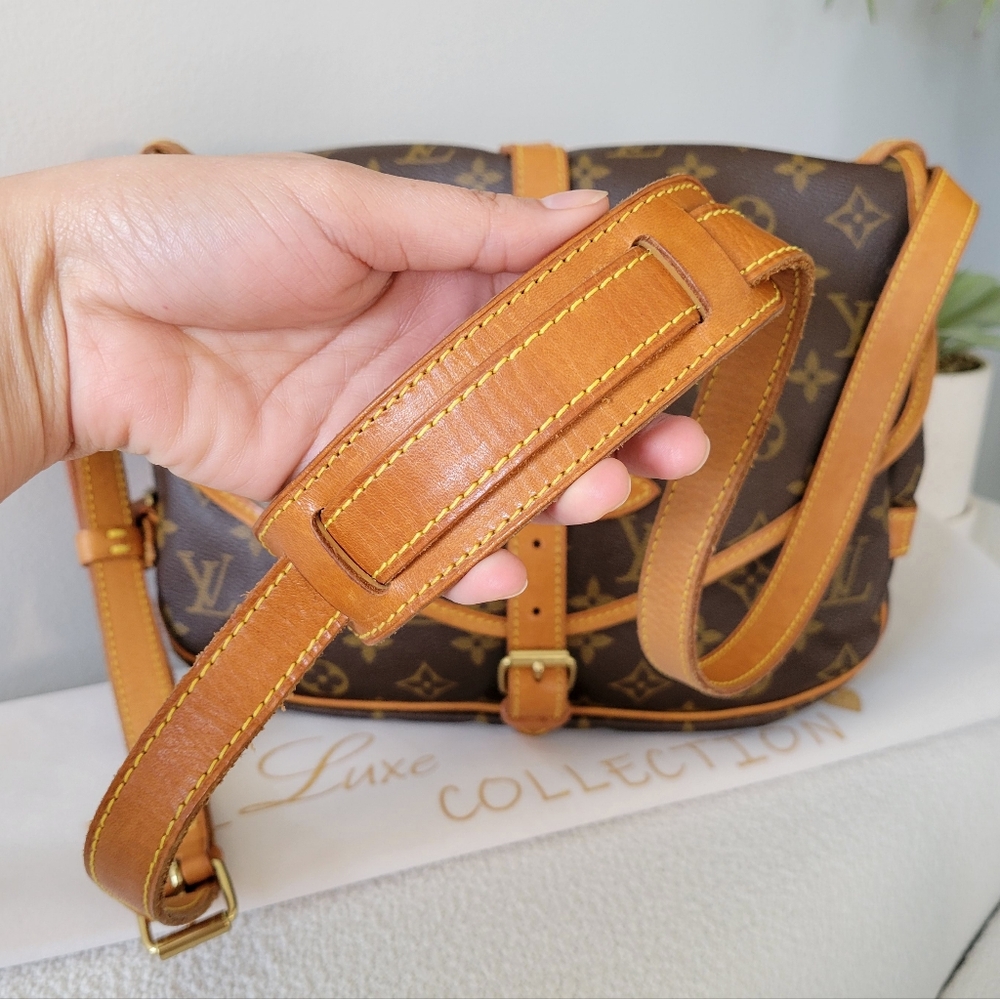💕Louis Vuitton Crossbody Messenger Bag - Saumur 30 Monogram - Picture 4 of 17